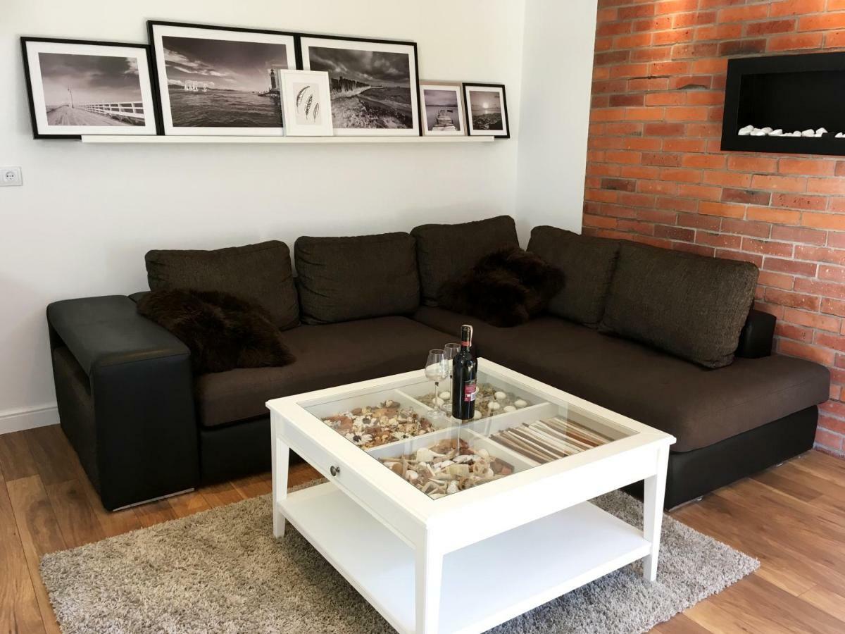 Sea Apartment 150M Do Morza Гданск Екстериор снимка